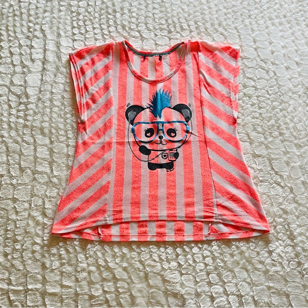 Girls Pre-Owned short sleeve shirt. Pink & white lines. Cool Mohawk panda.